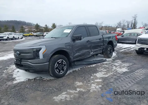 2023 Ford F-150 Lightning Xlt from USA, damaged, VIN 1FTVW1ELXPWG05356
